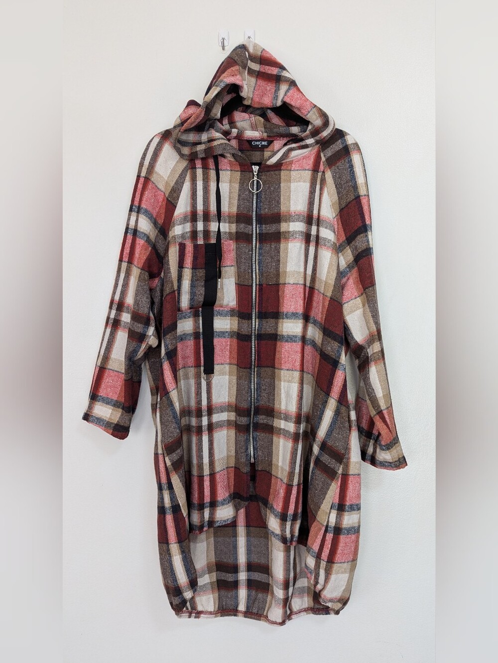 Chicme Red Plaid Flannel Zip Front High Low Shacket Size Medium